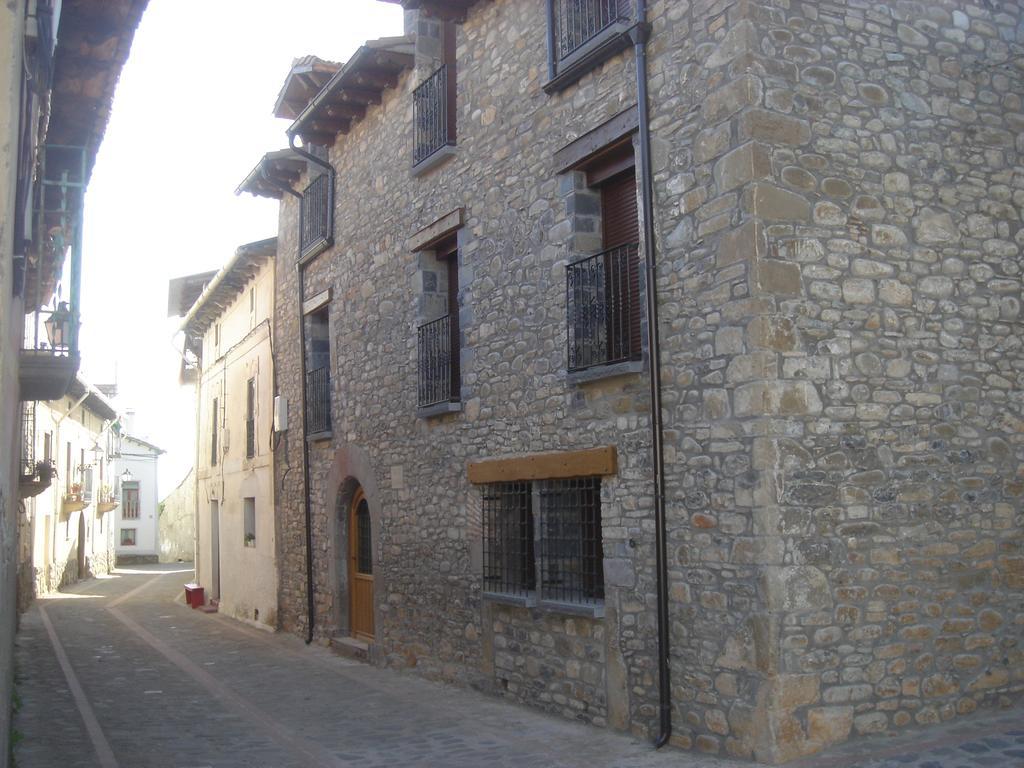 Apartamentos Claveria Biniés Oda fotoğraf